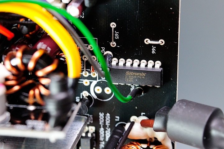 DC-DC 設計普及化,BitFenix Formula 600W 銅牌電源供應器開箱測試