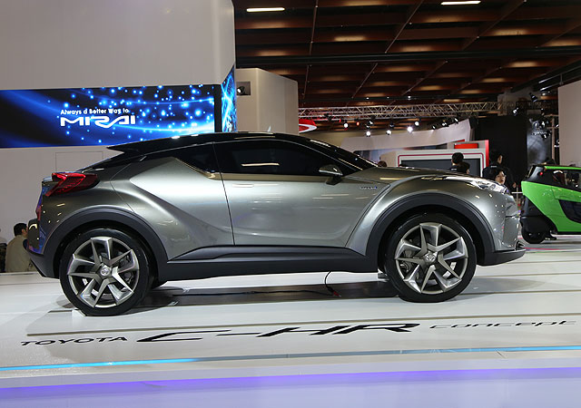 Toyota C-HR耐久賽驗證實力,國內市場最快2016年底導入