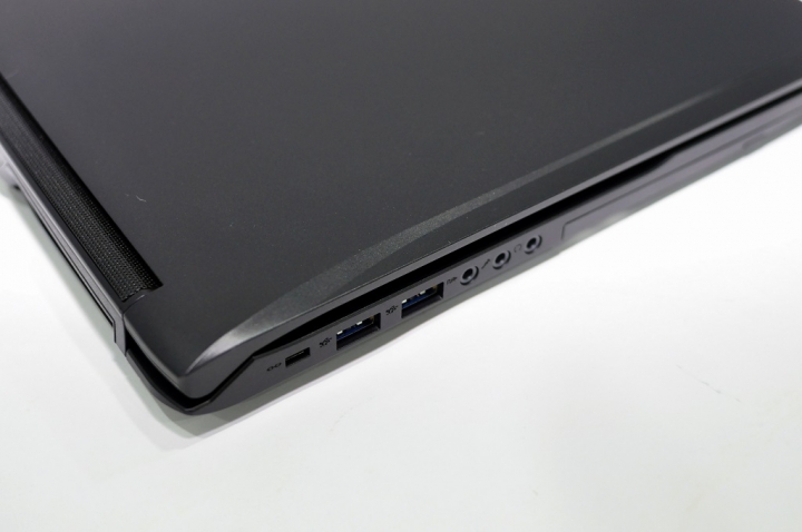 GIGABYTE P16G 技嘉首款GTX960M電競筆電