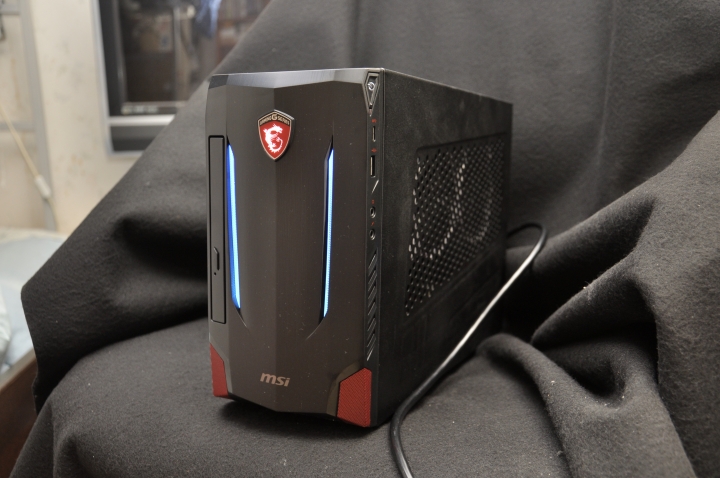 “龍魂再現” 微星電競小桌機 – Nightblade MI2不專業開箱分享