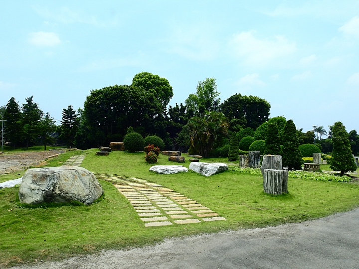 佔地五甲:彰化溪州鄉萬景藝苑