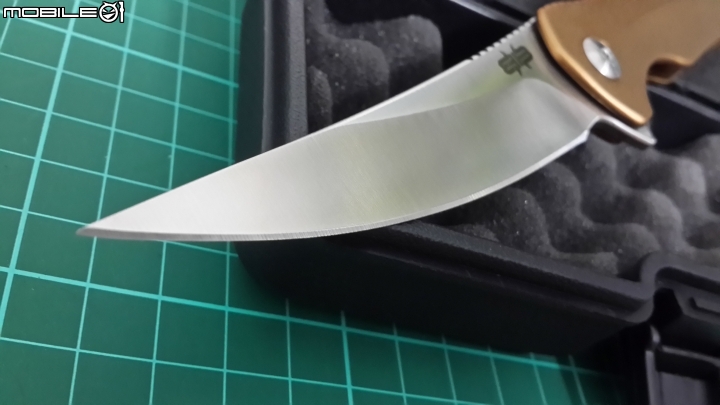 兩把flipper折刀分享 Brous Sniper & Spyderco Mamba