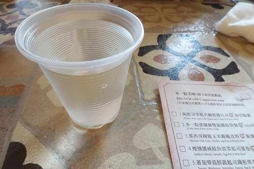 【食記】高雄三民區。多一點咖啡館(文山館) A Little More~ mini吐司好好吃 一定要點!