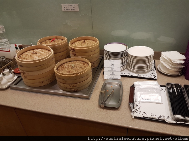 桃園機場二航廈龍騰貴賓室 體驗