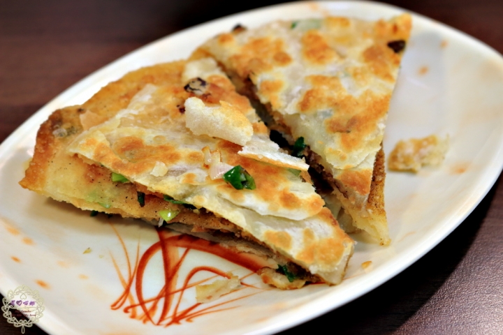 【高雄 鳳山】沈記麵食館現點現包,熱呼呼上桌的北方麵點。