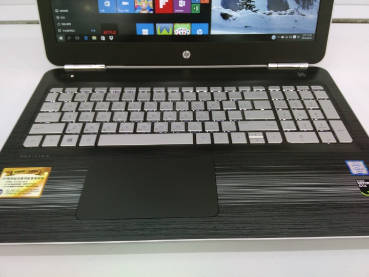 【新兵報到】HP Pavilion 15-bc024TX 輕薄電競筆電 首發開箱