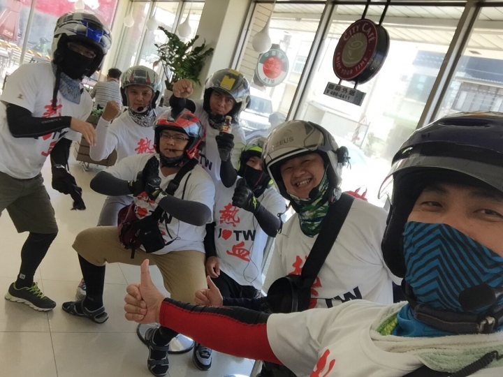 老爸~老爸~你要去哪裡呀! 四天三夜環島(END)