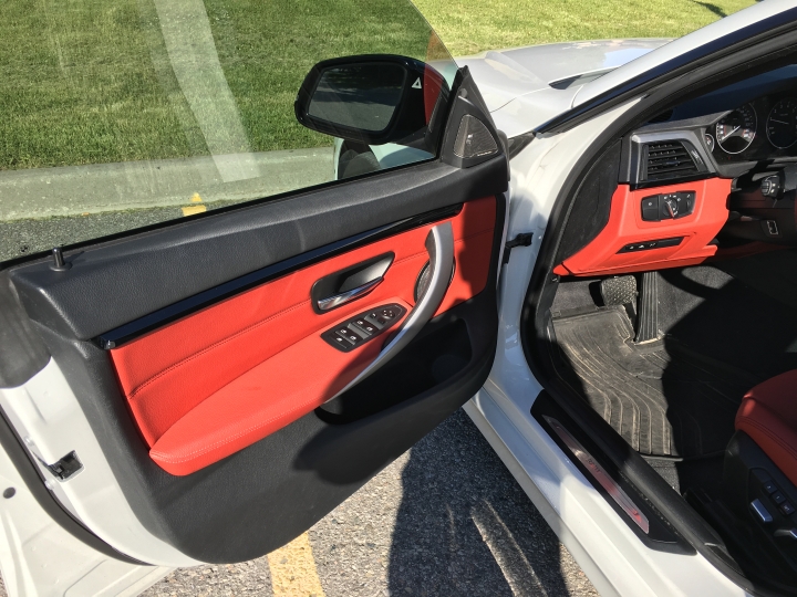 BMW 428i xDrive Gran Coupe 簡易遲開箱 + 各種選配心得實用度