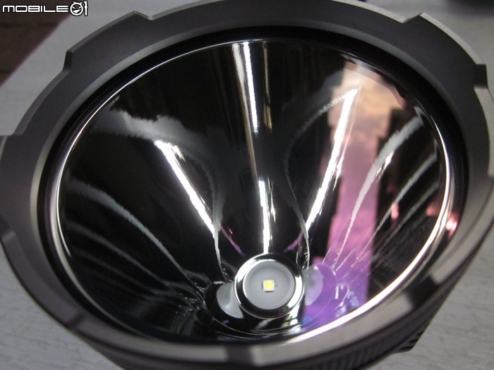 ACEBEAM K70 沉默的王牌射手 !