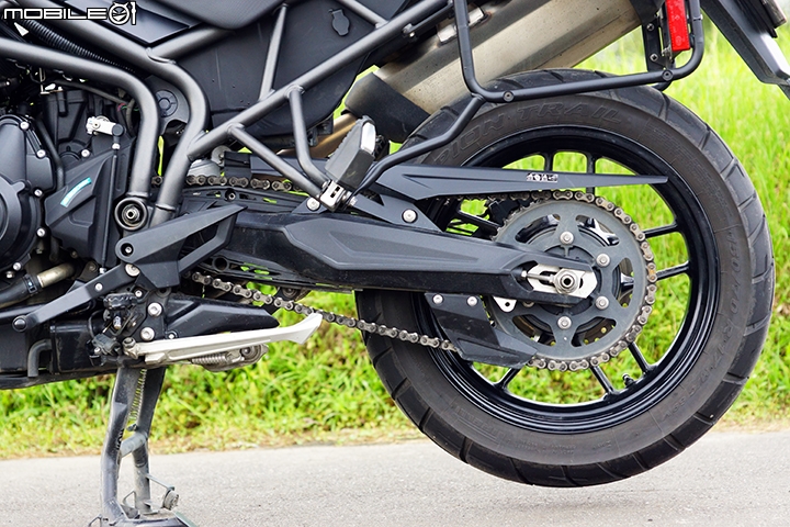 英式多功能悍虎 Triumph Tiger 800 XRx