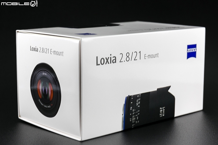 輕量與畫質兼備 Zeiss Loxia 2.8/21 超廣角鏡頭