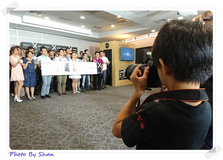 《只為了拍這二個小可愛》怎麼都要參加的Sony Xperia X系列手機—台北場體驗心得分享之小孩HIGH翻天!