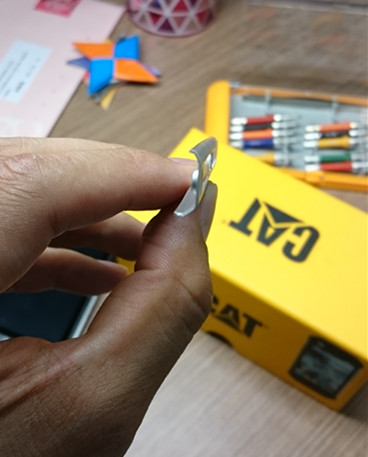 CAT S40三防硬漢智慧機 開箱文(附2米高實測摔機影片)