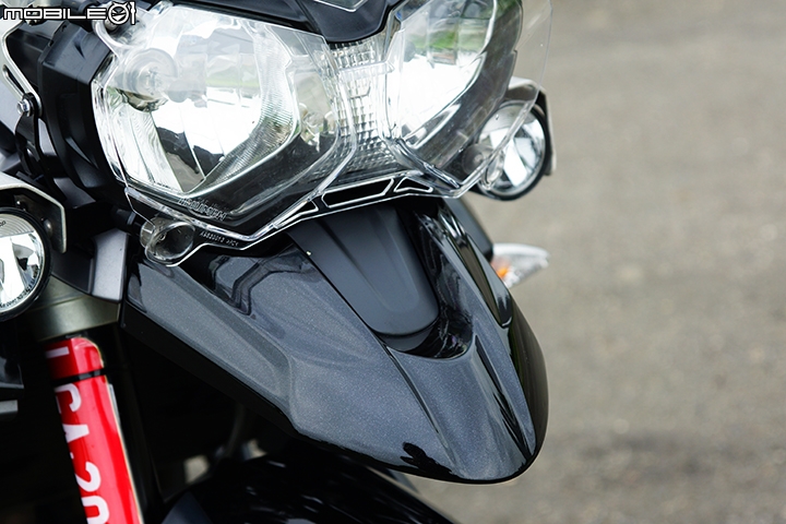 英式多功能悍虎 Triumph Tiger 800 XRx