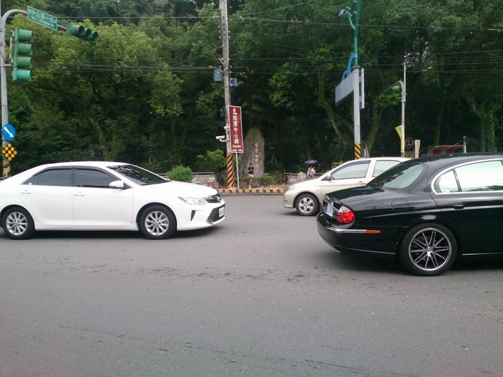 騎車一年多後……我還是不自量力去挑戰武嶺