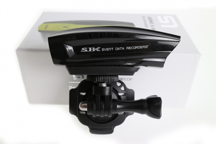 SBK S1流線型機車行車紀錄器入手開箱