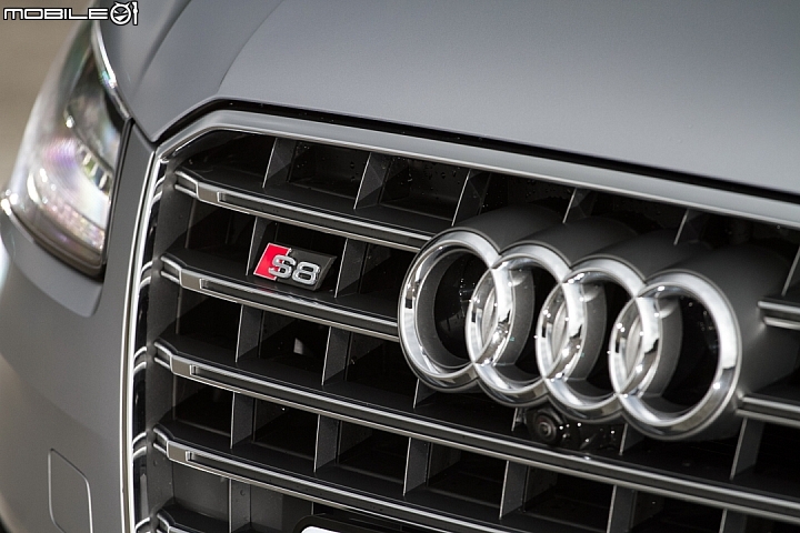 低調的強悍 Audi S8 Plus