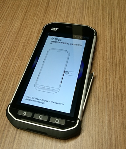 CAT S40三防硬漢智慧機 開箱文(附2米高實測摔機影片)