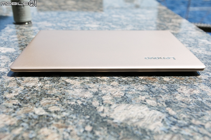 如絲綢般輕薄 Lenovo IdeaPad 710s