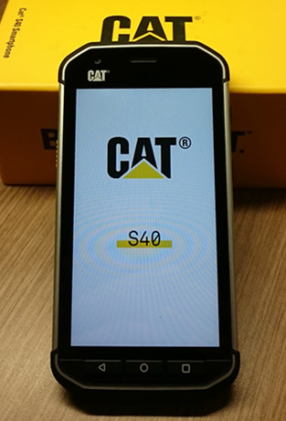 CAT S40三防硬漢智慧機 開箱文(附2米高實測摔機影片)