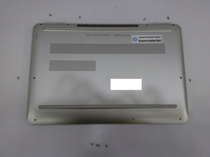 【新兵報到】HP Pavilion 15-bc024TX 輕薄電競筆電 首發開箱