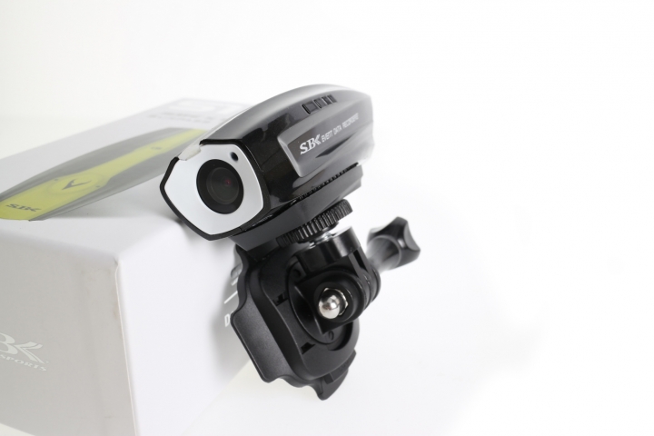 SBK S1流線型機車行車紀錄器入手開箱