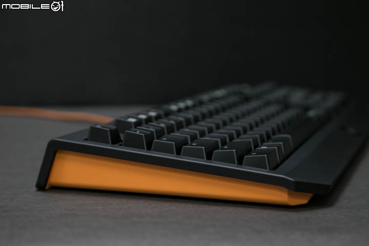 做好戰鬥準備!Razer《鬥陣特攻》系列硬體開箱