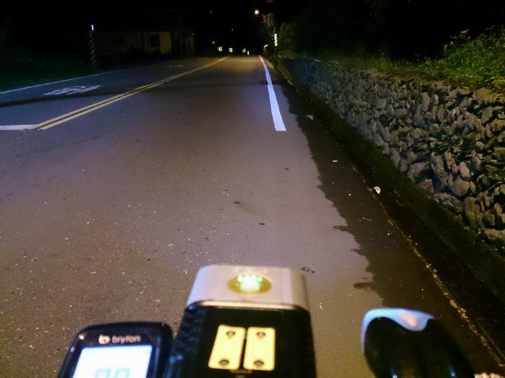 騎車一年多後……我還是不自量力去挑戰武嶺