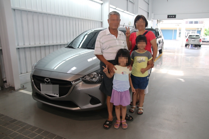 【分享】Mazda2 陽春版開箱