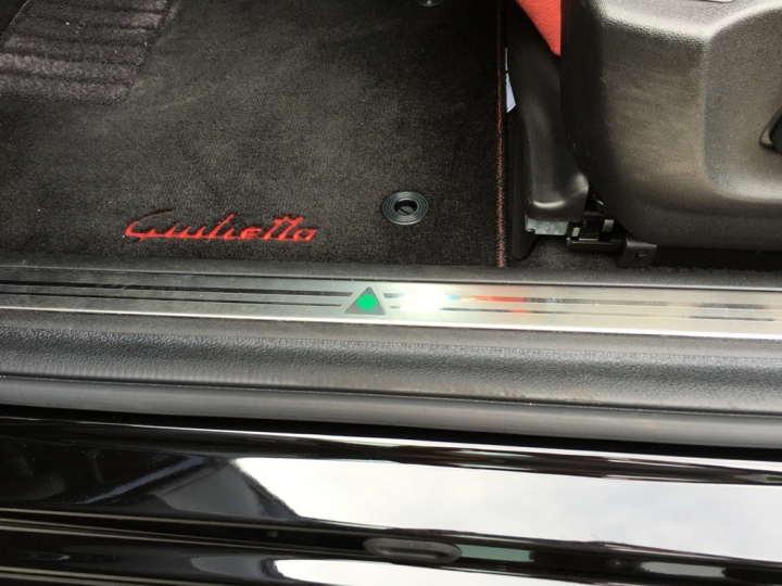 Quadrifoglio Verde小開箱