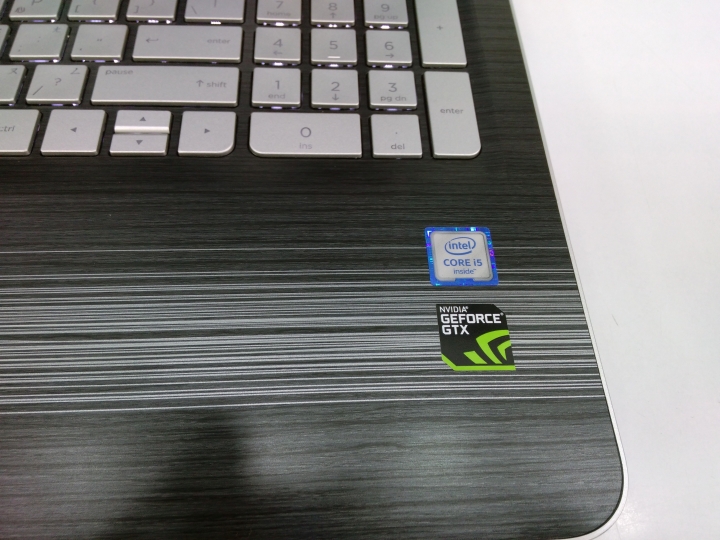 【新兵報到】HP Pavilion 15-bc024TX 輕薄電競筆電 首發開箱