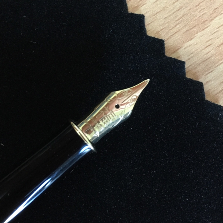 派克 Parker 新商籟 Sonnet 18K金 麗雅黑色金夾 福筆 Fu Pen 鋼筆入門開箱!