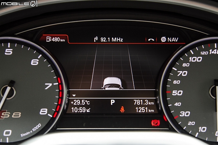 低調的強悍 Audi S8 Plus