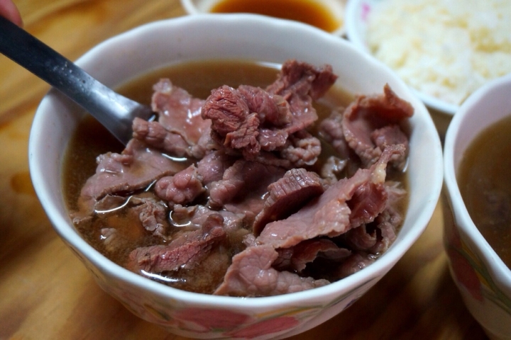 【台南】中西區六千牛肉湯、仁德區阿裕現宰牛肉湯 超美味絕對必吃!