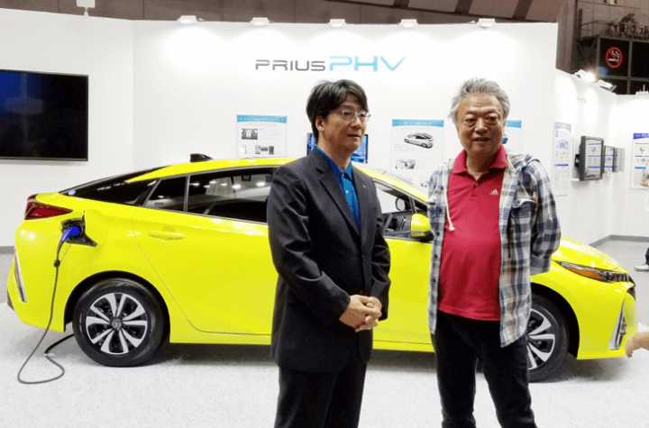 日規 PRIUS PHV 太陽能充電板全球首發 ~(美規PRIME)