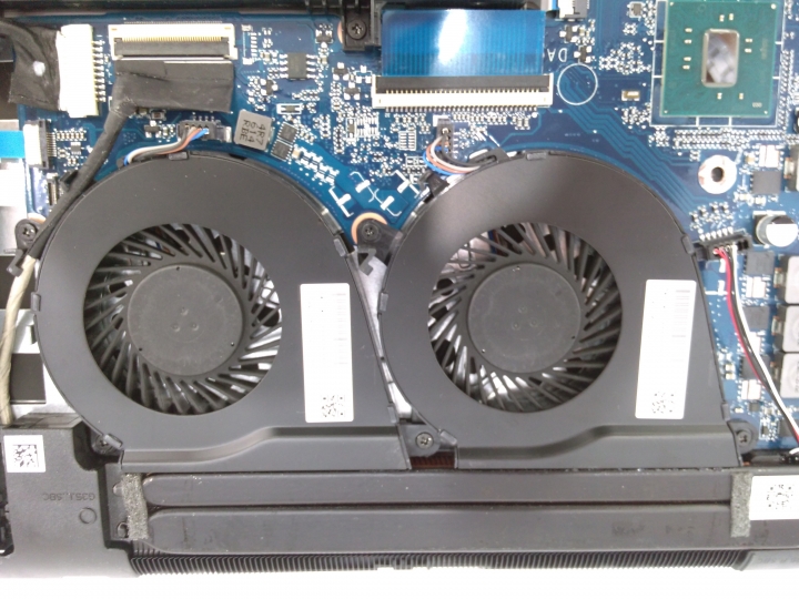 【新兵報到】HP Pavilion 15-bc024TX 輕薄電競筆電 首發開箱