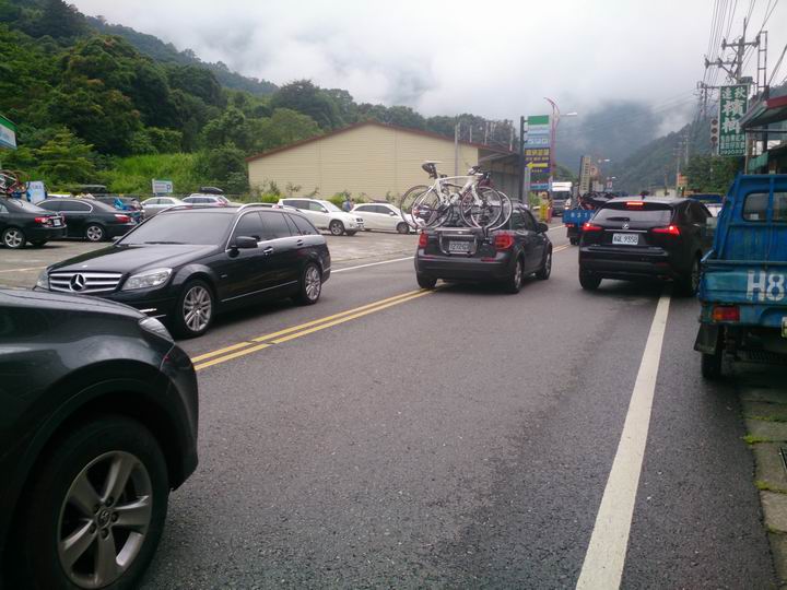 騎車一年多後……我還是不自量力去挑戰武嶺