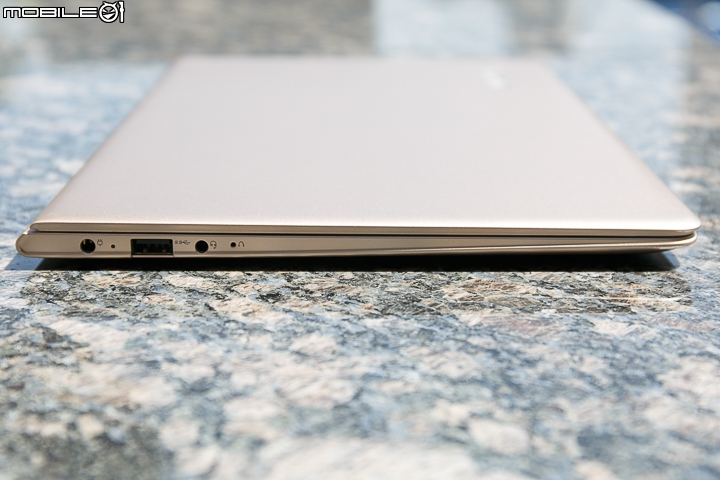 如絲綢般輕薄 Lenovo IdeaPad 710s