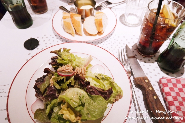 【香港│中環美食】La Vache!法式牛排Steak Frites✈在SOHO區享受我的巴黎生日夜晚│法式小酒館、2015年香港人最多打卡次數熱門餐廳