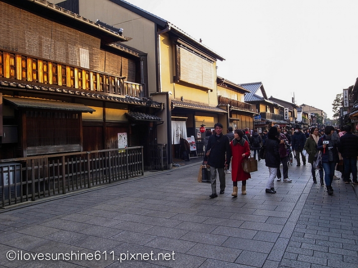 大阪四天三夜行硬要衝京都:清水寺+花見小路+岡本和服體驗分享
