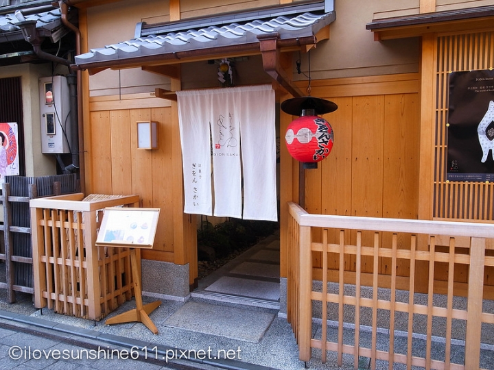 大阪四天三夜行硬要衝京都:清水寺+花見小路+岡本和服體驗分享