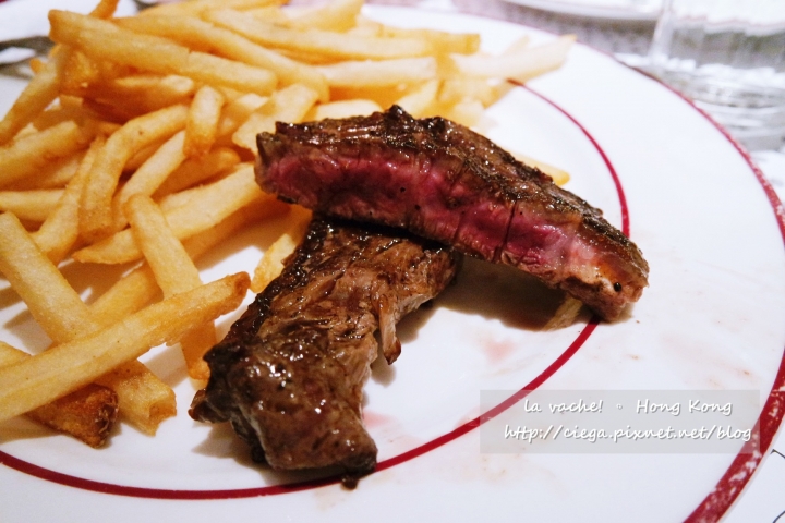 【香港│中環美食】La Vache!法式牛排Steak Frites✈在SOHO區享受我的巴黎生日夜晚│法式小酒館、2015年香港人最多打卡次數熱門餐廳