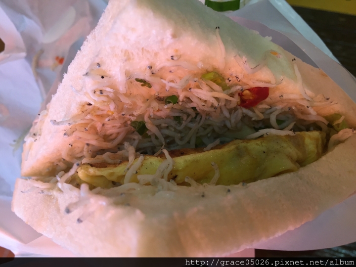 【食記】台北☼通化夜市 扶旺號鐵板土司**創意鐵板土司**