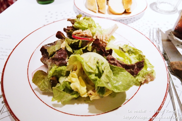 【香港│中環美食】La Vache!法式牛排Steak Frites✈在SOHO區享受我的巴黎生日夜晚│法式小酒館、2015年香港人最多打卡次數熱門餐廳