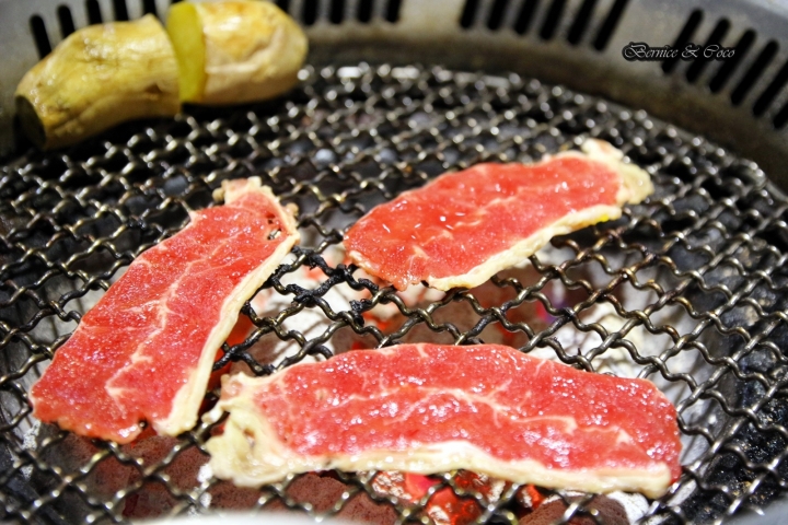 瓦崎燒烤火鍋 - 敦南店/台北火鍋燒烤吃到飽(捷運復興站)