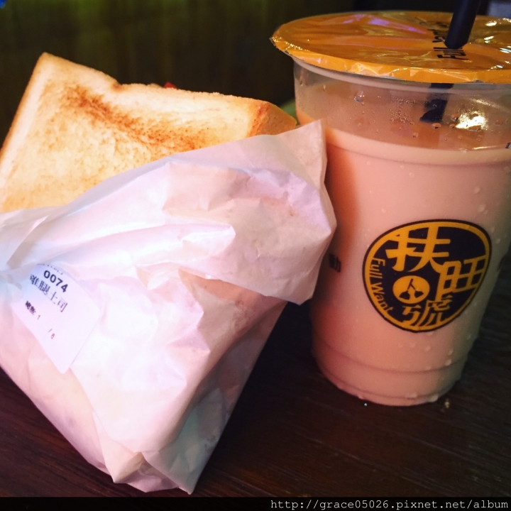 【食記】台北☼通化夜市 扶旺號鐵板土司**創意鐵板土司**