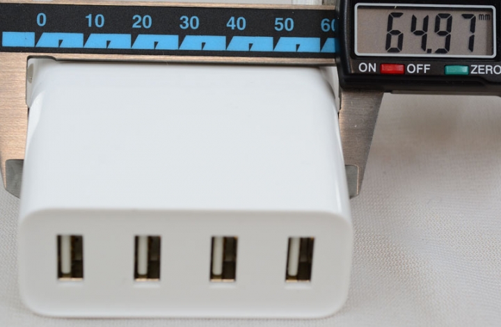 帝聞DVE代工的小米USB充電器四埠版CDQ01ZM簡介測試
