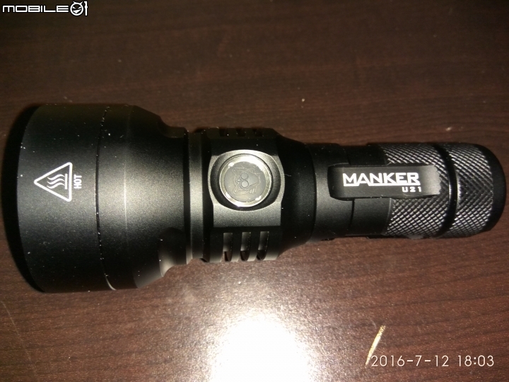 Manker U21 XHP35 HI USB充電手電筒