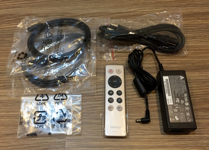 內建USB QuickAccess連接存取 QNAP TS-251A試用