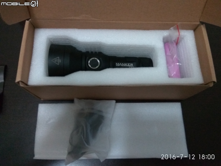 Manker U21 XHP35 HI USB充電手電筒